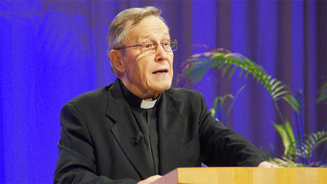 Walter Kardinal Kasper verdeutlichte auf dem Kongress „Christenverfolgung heute", was Märtyrer „den verbürgerten westlichen Christen zu sagen haben“