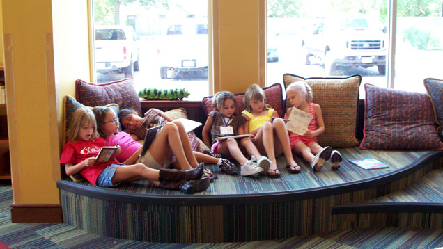 Studien bestätigen: Kinder lieben Bücher