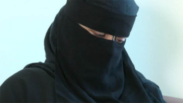 Für die Dokumentation "Forced to Marry" des britischen Fernsehsenders ITV verkleidete sich eine Reporterin als Mutter eines muslimischen Mädchens