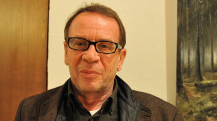 Medienpädagogik-Professor Schorb findet, dass die analytischen Kompetenzen der Schüler gefördert werden sollen