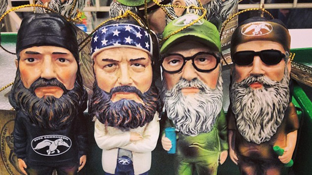 Weihnachtsbaumschmuck und Fernsehdarsteller: die Robertson-Familie aus der Serie Duck Dynasty