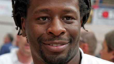 Ex-Viva-Moderator und Christ: Mola Adebisi. Muss er demnächst Kakerlaken in der "Dschungelprüfung" essen?