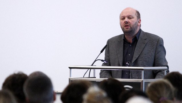 "Veränderung ist möglich", sagte Volker Gäckle auf der Konferenz, und ermutigte die jungen Christen, ihr Lebensumfeld zu gestalten