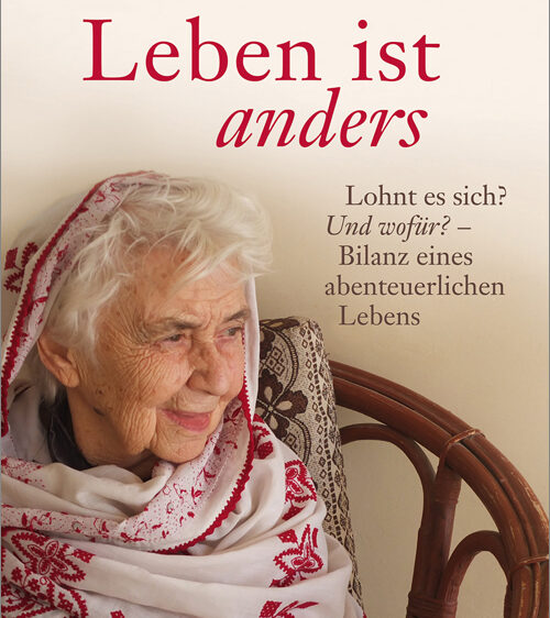 Die None Ruth Pfau blickt auf ein bewegtes Leben zurück: Über ihre großen Herausforderungen schreibt sie in dem aktuellen Buch