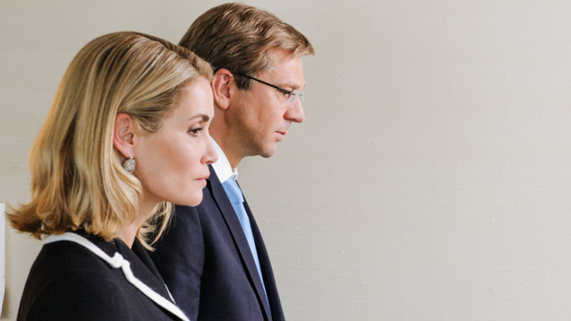 Das Ehepaar Wulff (Kai Wiesinger, Anja Kling) im Film "Der Rücktritt"
