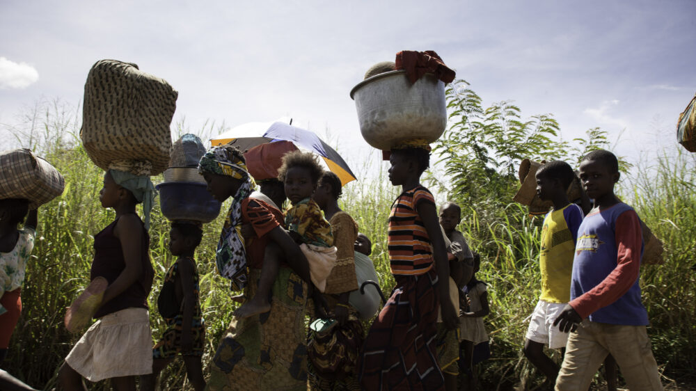 Wegen des Konlikts in der Zentralafrikanischen Republik sind tausende Menschen auf der Flucht ...