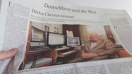 Die FAZ porträtiert den evangelischen Pator und ehemaligen Schlager-Experten Günter Hegele