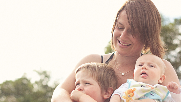 Laut der KAS-Studie gelten für 82 Prozent der Befragten alleinerziehende Mütter als Familie