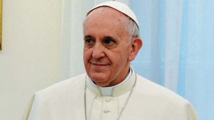 Papst Franziskus äußerte seine Besorgnis über die Lage im Nordirak und forderte zu mehr weltweitem Einsatz für die Menschen dort auf