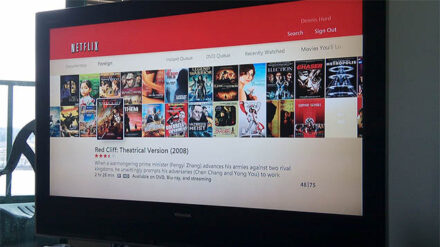 Der Streamingdienst Netflix bringt Fernsehinhalte gegen eine monatliche Gebühr nach Hause. Ab Dienstag auch in Deutschland