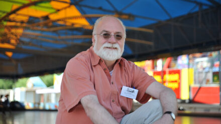 Volker Drewes ist mit ganzem Herzen dabei, wenn es um „seine“ Schausteller geht