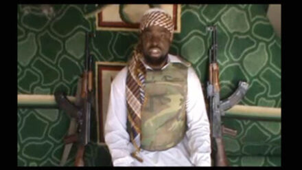 Boko Haram strebt nach einem Gottesstaat in Nigeria. Diese Lehre verbreitet der Führer der Gruppe Abubakar Shekau auch über Videobotschaften