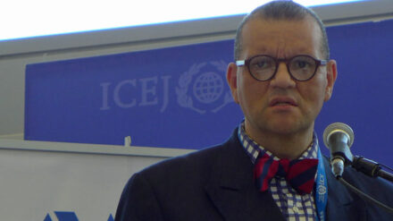 Für Andrew White ist der zu frühe Truppenabzug der USA für die Tragödie der Christen im Irak mitverantwortlich