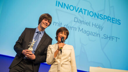 Höly bei der Verleihung des Bayerischen Printmedienpreis in München