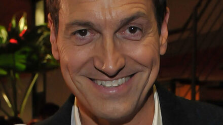 Der Kabarettist Dieter Nuhr wehrt sich gegen Vorwürfe, er sei anti-islamisch und sieht die Meinungsfreiheit in Deutschland bedroht