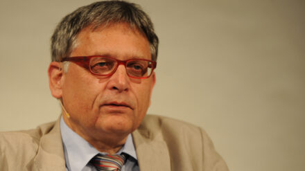 Der Leiter der Evangelischen Nachrichtenagentur idea, Helmut Matthies, hat für die Wiedervereinigung gebetet