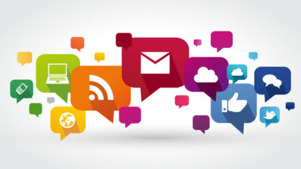 Kirchengemeinden, die einen Blog betreiben, Twitter- und Facebook-Aktionen starten oder Videos produzieren, sind bei der VELKD gefragt