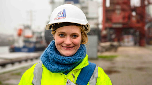 Maike Puchert - die Diakonin von der Hamburger Seemannsmission betreut die Seeleute im Hamburger Hafen