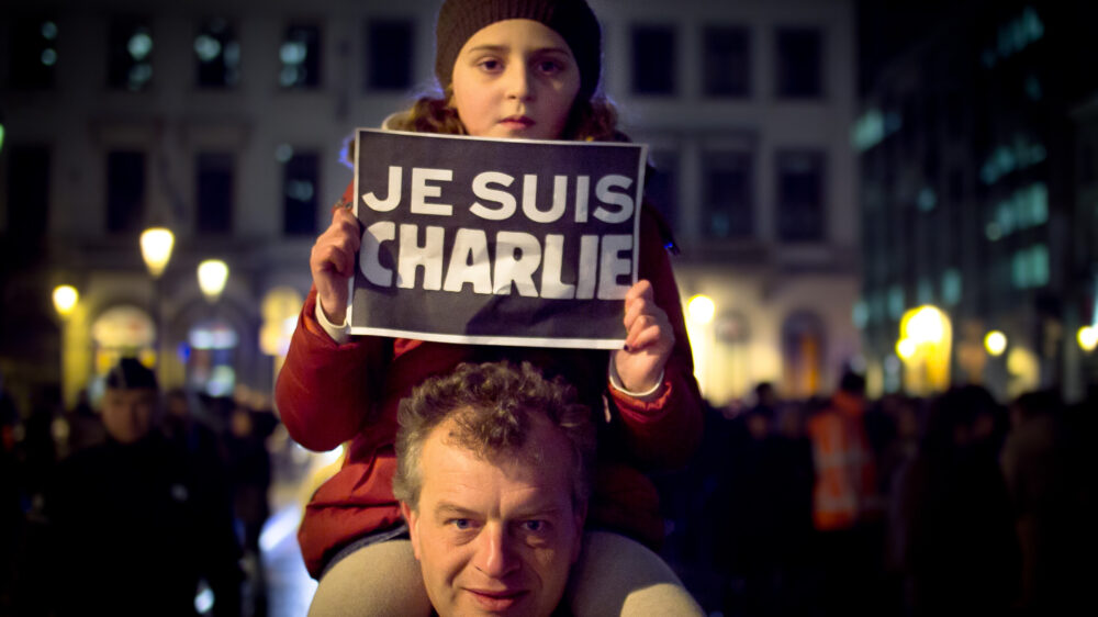 Weltweite Solidarität mit „Charlie Hebdo”. In Großbritannien und den USA gelten dessen Mohammed-Karikaturen als „vulgär”