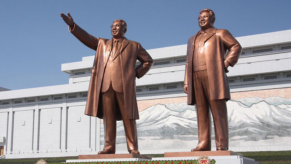 Die Kim-Herrscherfamilie in Nordkorea möchte gottgleich verehrt werden. Christliche Mission wird hingegen in dem Land schwer bestraft
