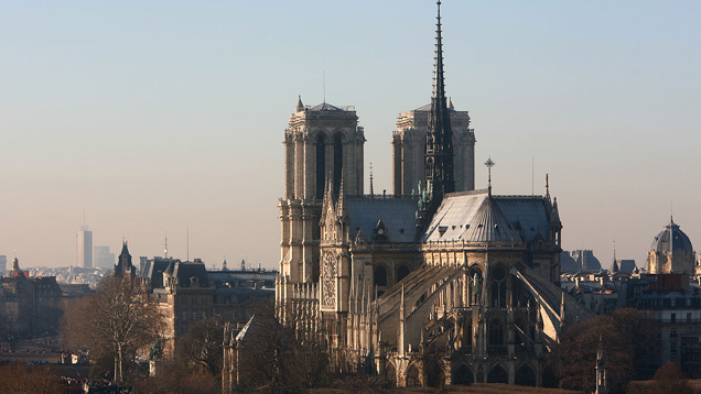 Jährlich drängen 14 Millionen Touristen in die Kathedrale Notre Dame in Paris. Dadurch rückt das Gotteshaus möglicherweise ins Fadenkreuz von Attentätern