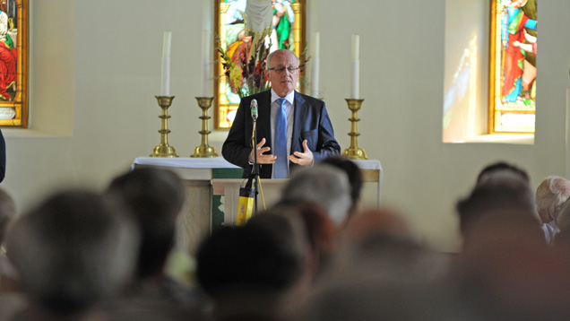 Volker Kauder in der Stadtkirche von Bad Blankenburg