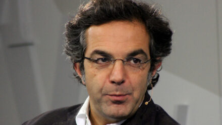 Der Orientalist und gläubige Muslim Navid Kermani nähert sich dem Christentum über die Kunst.