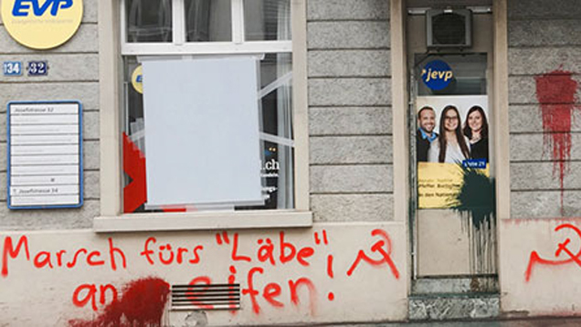 Weil die Evangelische Volkspartei (EVP) in Zürich den „Marsch fürs Läbe“ befürwortet, geriet das Büro der Partei ins Visier von Chaoten