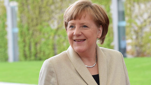 Angela Merkel sagte an Josef Schuster, den Präsidenten des Zentralrats der Juden in Deutschland, gerichtet: „Ich werde es immer ernst nehmen, wenn Sie Ihre Sorgen vor Antisemitismus zum Ausdruck bringen.“  (Archivbild)