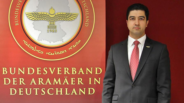 Der Bundesvorsitzende der Aramäer in Deutschland, Daniyel Demir, rät dringend dazu, dem IS die Finanzströme zu kappen