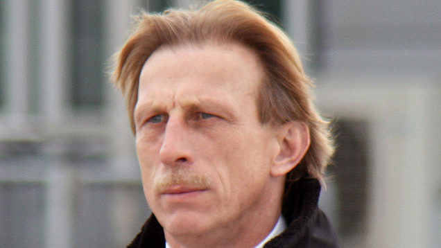 Galt für viele als Heilsbringer und Messias: Christoph Daum. Diese Wortwahl verdeutlicht die Parallelen des Vokabulars bei Fußball und Glaube, die eine ARD-Reportage "Gott und die Welt" beleuchtet
