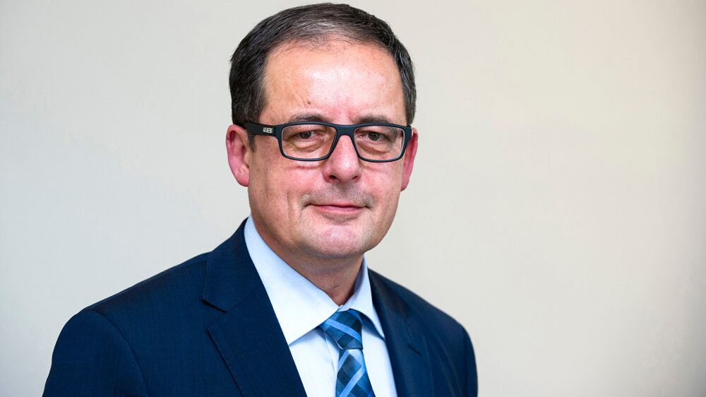 Steffen Flath war unter anderem sächsischer Umwelt- und Kultusminister, bevor er im Dezember 2015 zum MDR-Rundfunkratsvorsitzenden gewählt wurde
