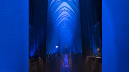 Zur Gamescom lädt der Kölner Dom Spielefans mit einer Lichtinstallation ein