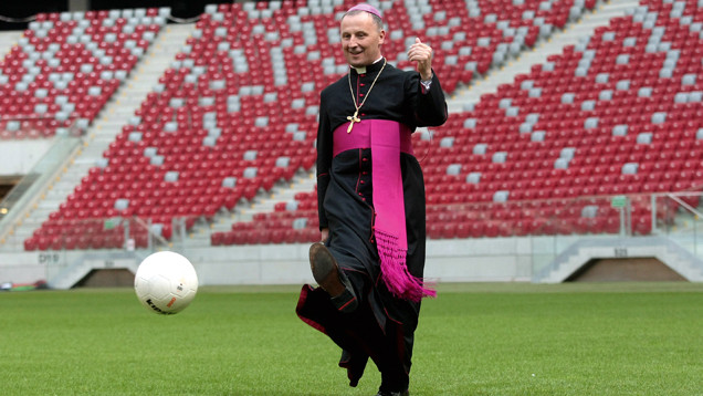 Mit dem Sport kann Kirche Menschen erreichen: auch das ist ein Thema bei der Tagung „Sport im Dienste der Menschlichkeit", die gerade im Vatikan stattfindet