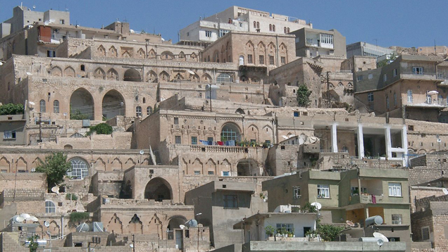 In der südostanatolischen Stadt Mardin wurde die christliche Oberbürgermeisterin ihres Amtes enthoben