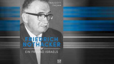 Mit der Gründung von „Zedakah“, einem Zweig des Christlichen Hilfsbundes, im Jahr 1960 wollte unter anderem Nothacker Scho‘ah-Überlebenden Gutes tun.