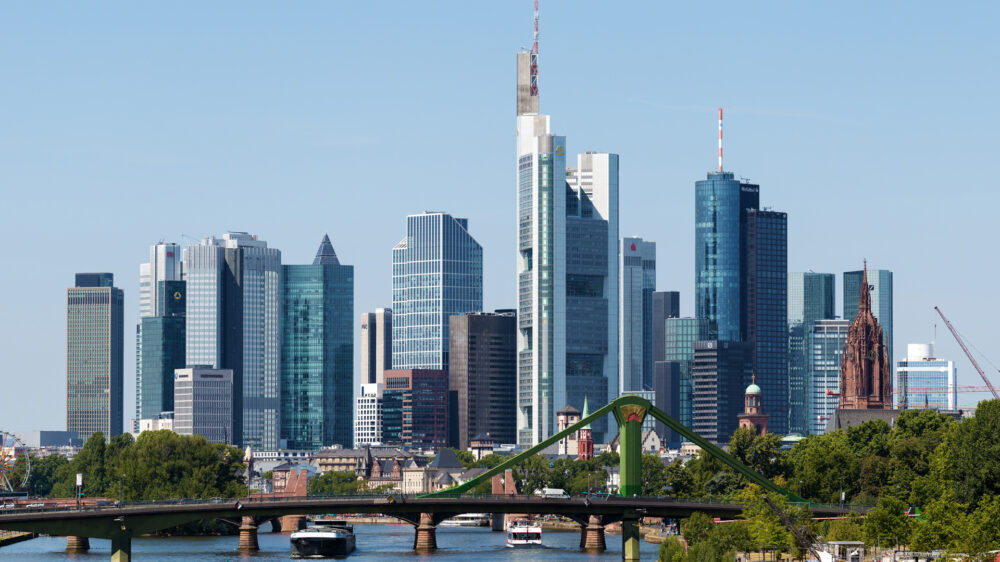 Im Frankfurter Bankenzentrum hat sich auch die KT Bank niedergelassen