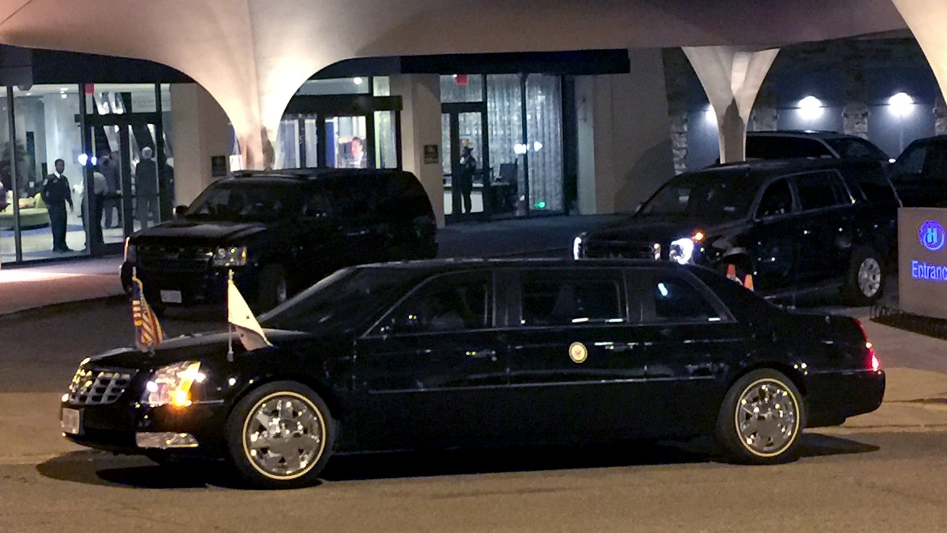 Die Limousine des Vizepräsidenten Mike Pence auf dem Weg zum National Prayer Breakfast