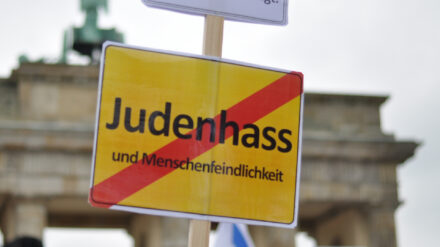 Demonstration gegen Antisemitismus 2014 vor dem Brandenburger Tor in Berlin (Archivbild)