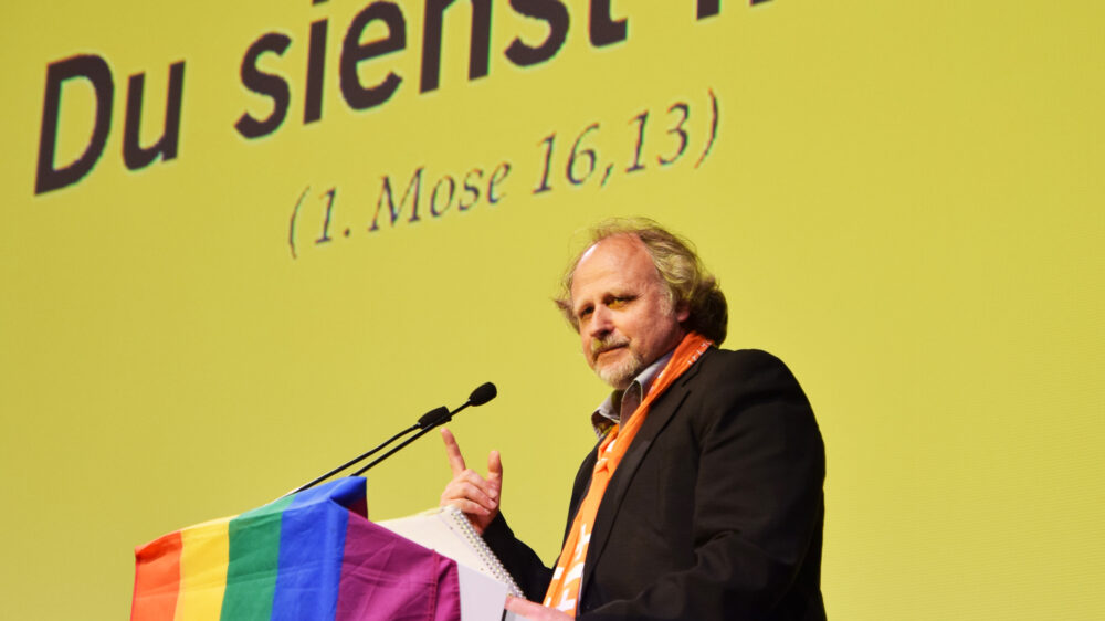 Heiner Bielefeldt sprach beim Kirchentag über die Rechte von Schwulen und Lesben