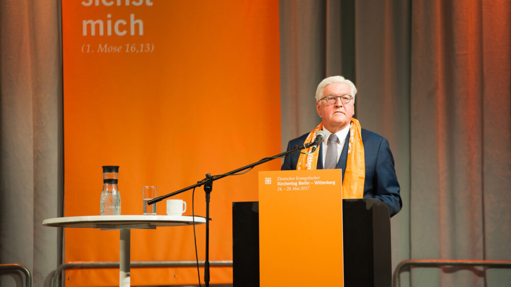 Alternative Fakten sind für ihn kein „flottes Label“ in der politischen Kommunikation, sondern brandgefährlich: Bundespräsident Steinmeier