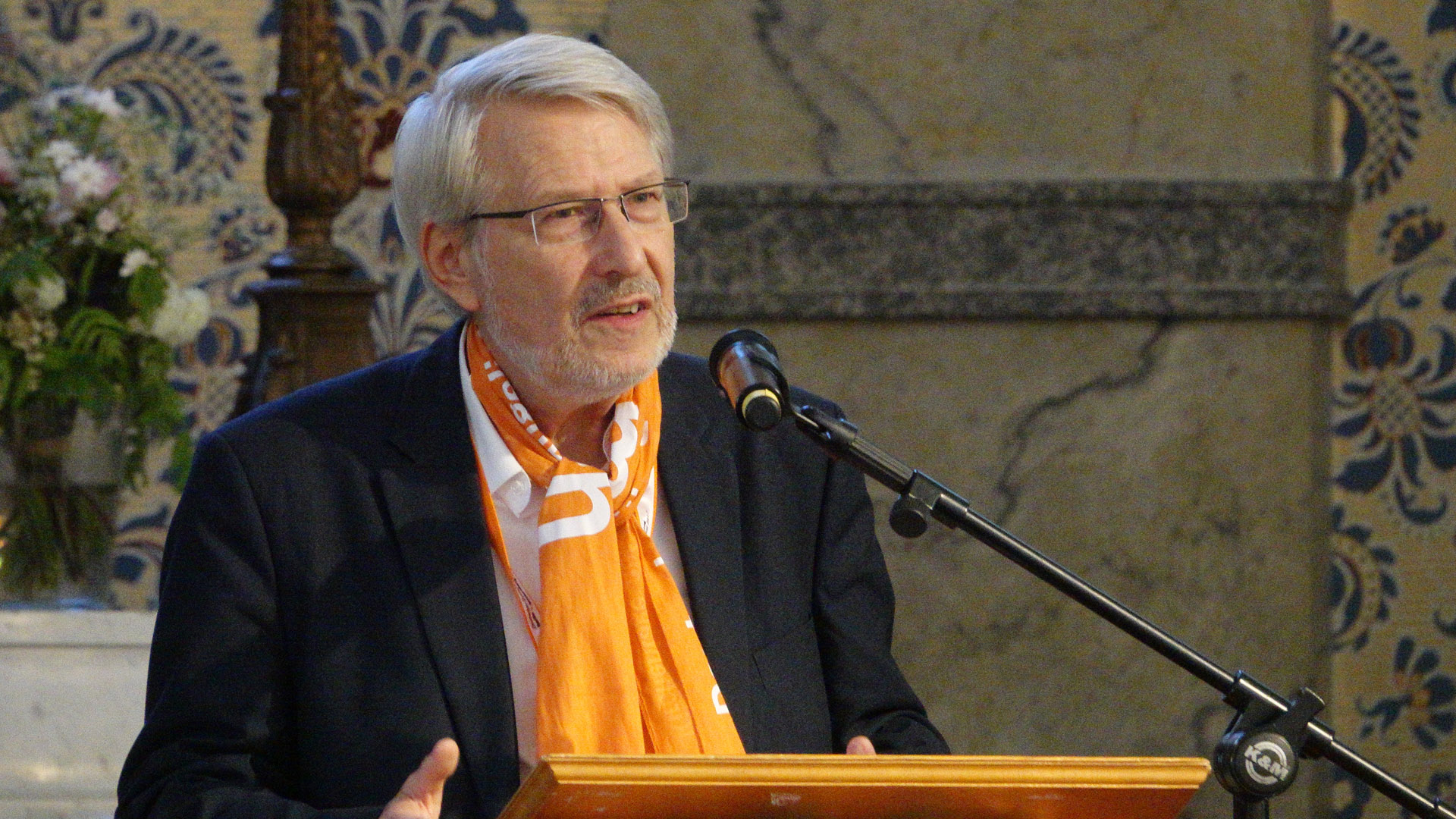 Reinhard Hempelmann leitet die Evangelische Zentralstelle für Weltanschauungsfragen