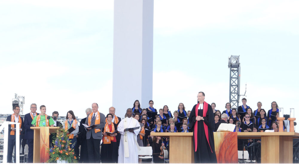 Den Festgottesdienst leitete der Kirchentagspastor Arnd Schomerus