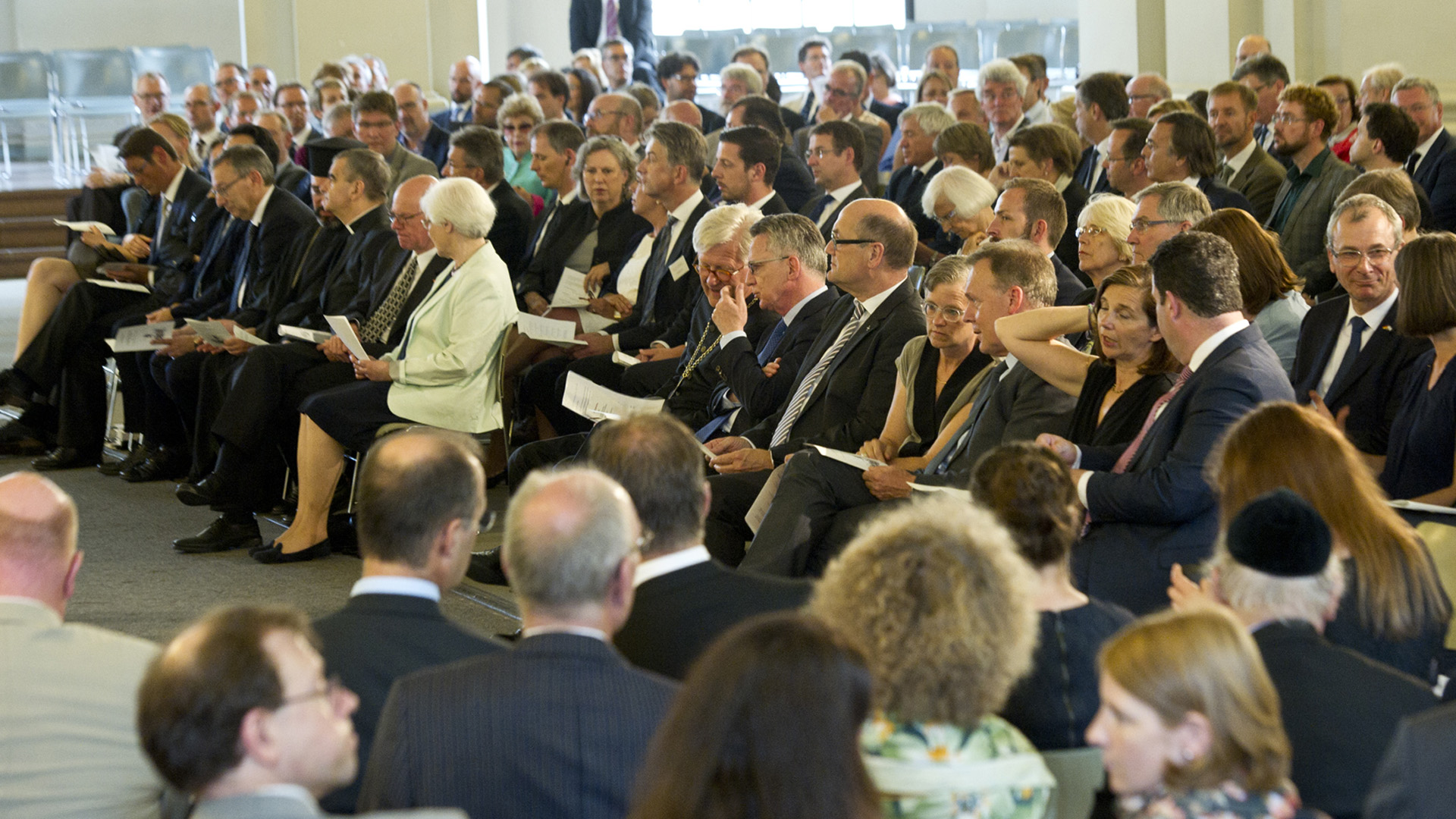 Beim traditionellen Johannisempfang der Evangelischen Kirche in Deutschland waren hochrangige Vertreter aus Politik und Gesellschaft zu Gast, unter anderem Bundestagspräsident Norbert Lammert und Innenminister Thomas de Maizière (beide CDU)