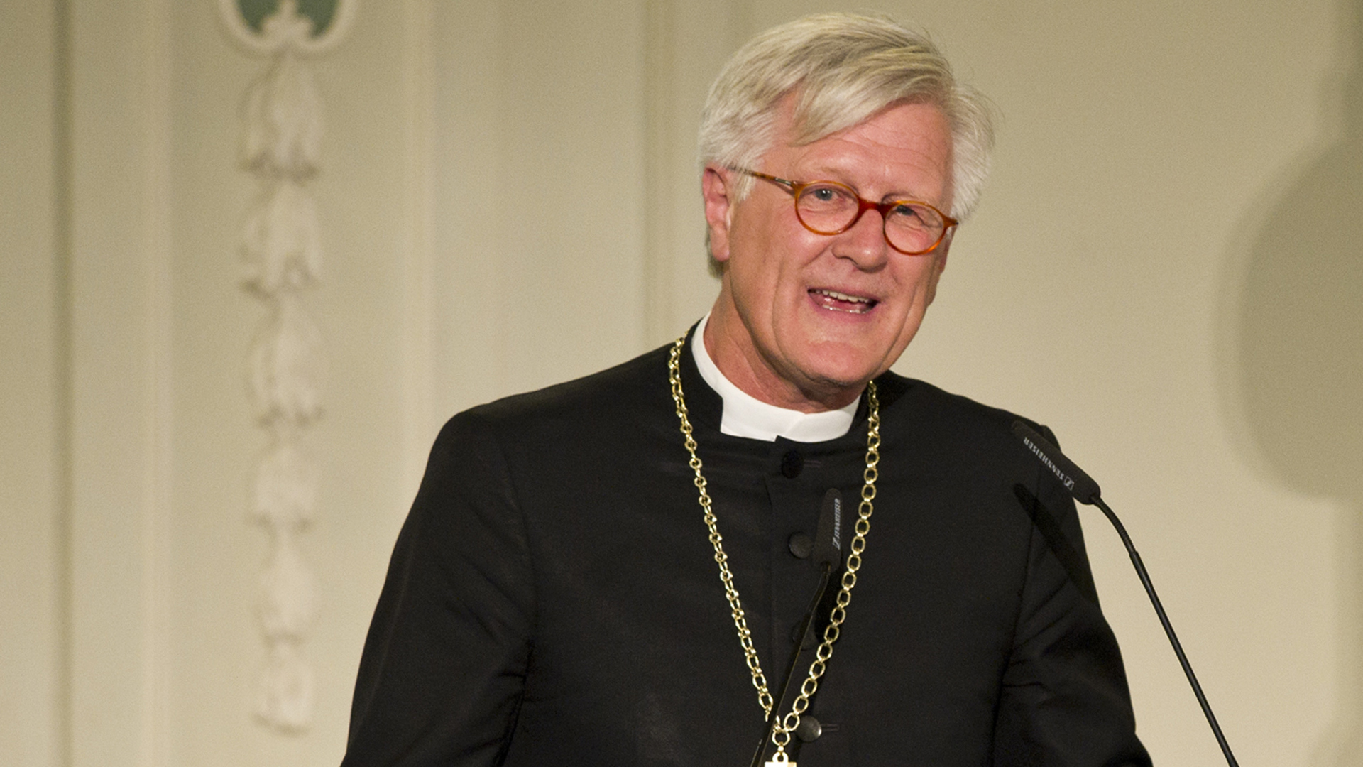 Bedford-Strohm verteidigt Kuppelkreuz für Berliner Schloss