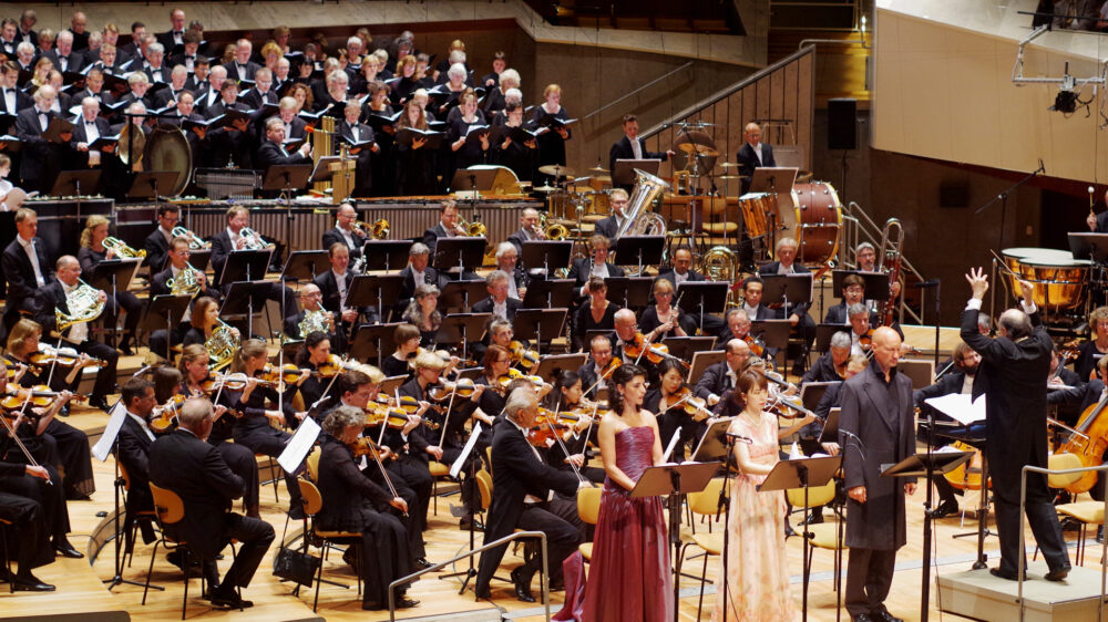 Uraufführung in der Berliner Philharmonie: Das Luther-Oratorium des Komponisten Daniel Pacitti mit Texten des Theologen Christian Meißner