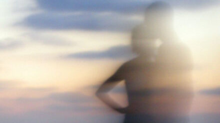 Nach dem Bundestagsbeschluss dürfen künftig auch homosexuelle Paare eine Ehe eingehen. Für Bundeskanzlerin Angela Merkel bedeutet Ehe die Ehe von Mann und Frau.