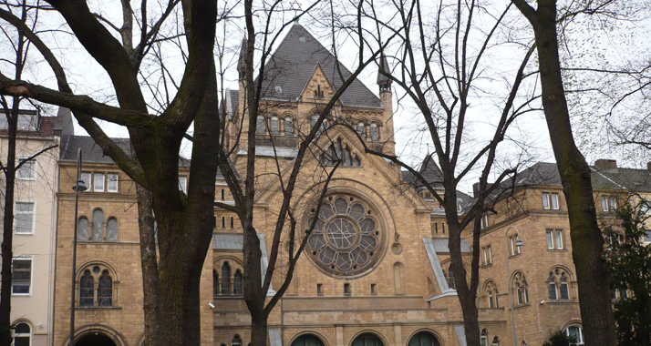 Synagoge in Köln: Aus Angst vor Gewalt trauen sich viele Juden nicht, ihren Glauben in Deutschland offen auszuleben