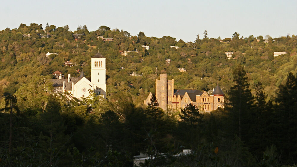 Das Örtchen San Anselmo in Kalifornien – wegen einer katholischen Schule ist die Stadt derzeit überregional bekannt