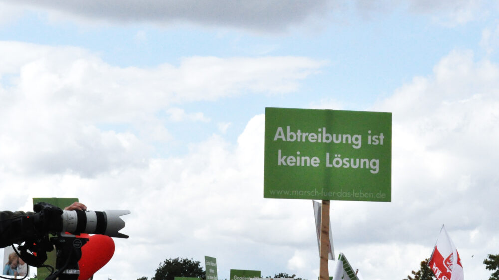 In Berlin demonstrierten am Sonntag Tausende gegen Schwangerschaftsabbrüche